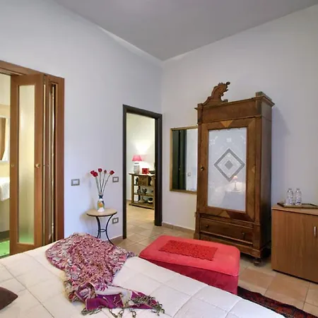 Salernocity1 Nuovo Tribunale Guest house
